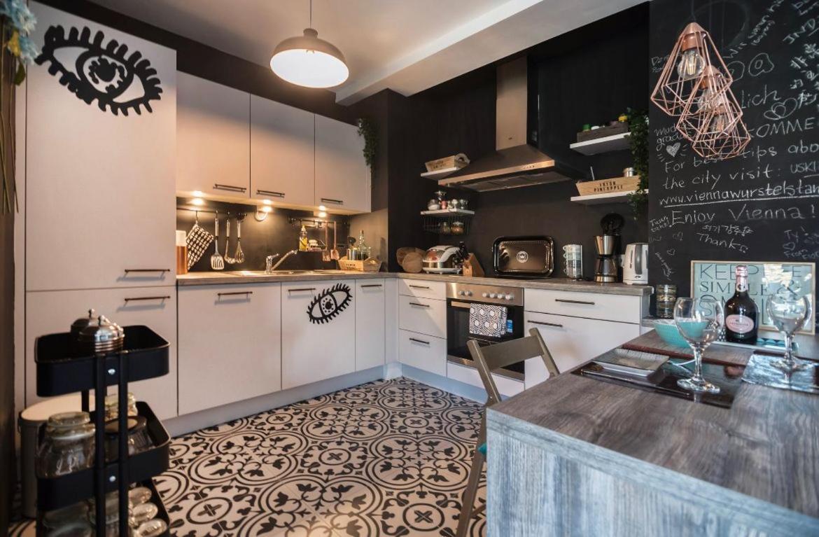 Apartament Stylish Rooms, Sunny Terrace In Center